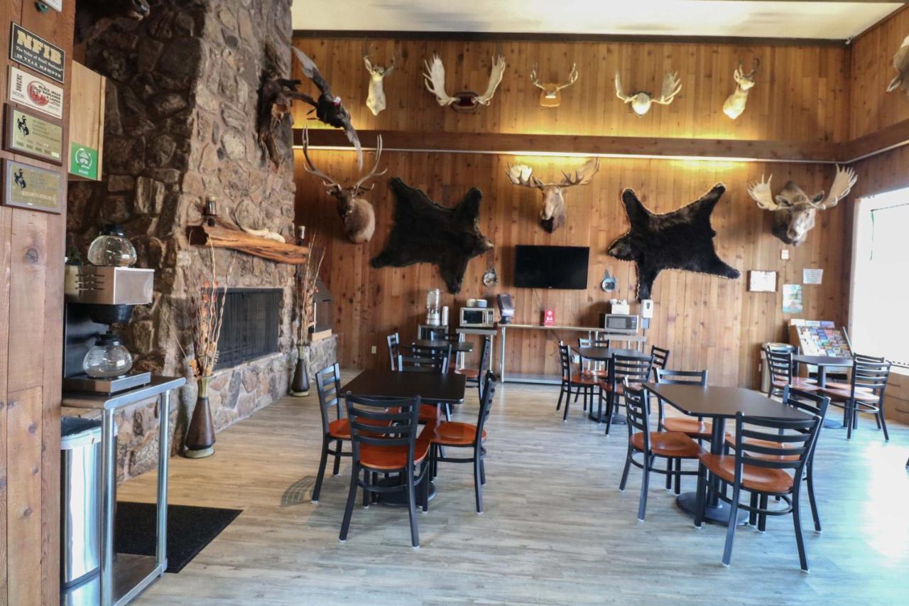Bear Lodge Motel Sundance Eksteriør bilde