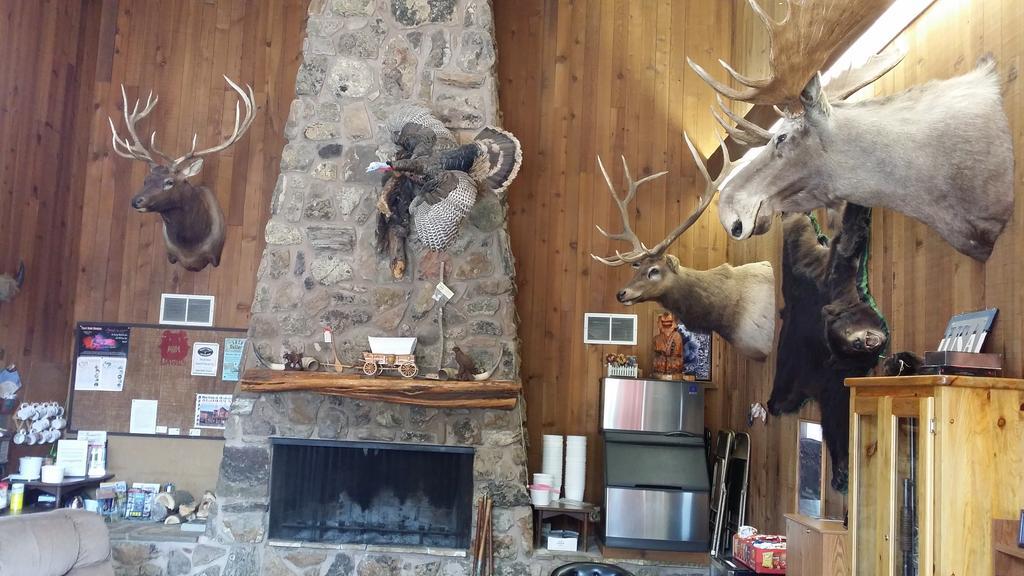 Bear Lodge Motel Sundance Eksteriør bilde